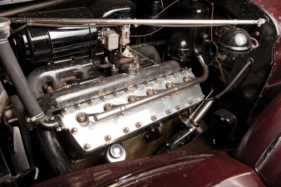  Lincoln Model K Convertible Sedan by LeBaron 1939 года  (фото 9 из 28)